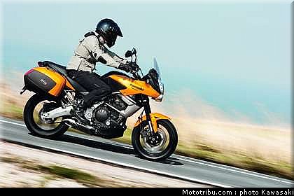 kawasaki_versys_2010_003.jpg