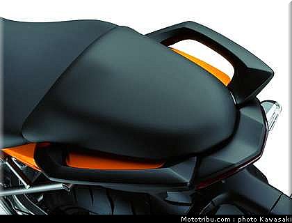 kawasaki_versys_2010_098.jpg