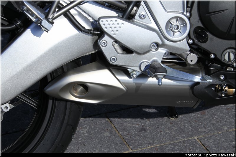 kawasaki_versys_2010_045