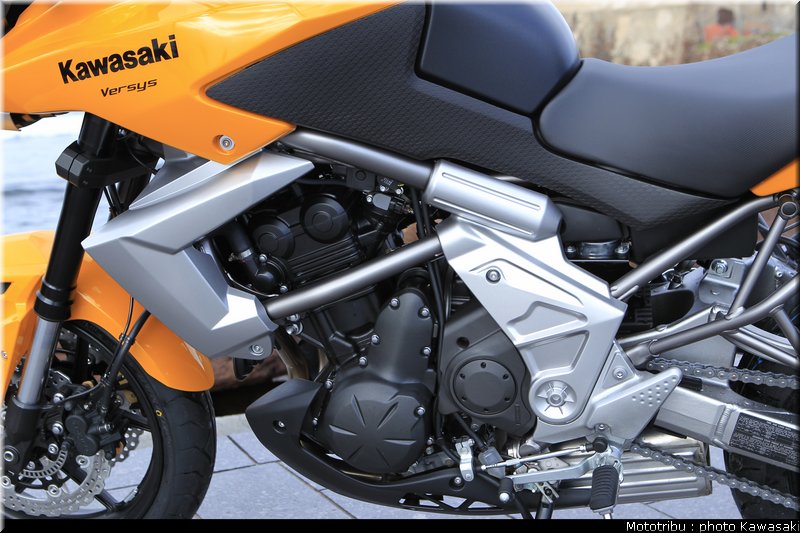 kawasaki_versys_2010_053