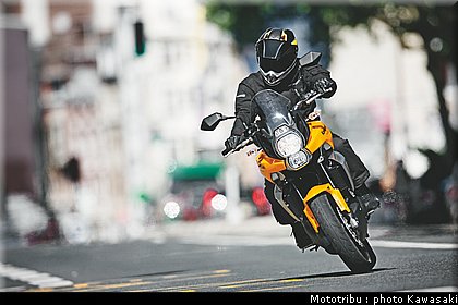 kawasaki_versys_2010_015.jpg
