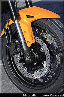 kawasaki_versys_2010_038.jpg