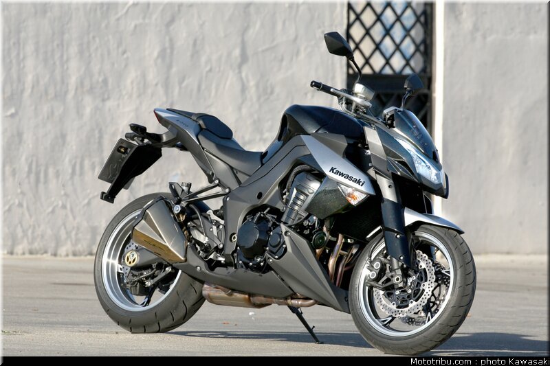 kawasaki_z1000_2010_0014