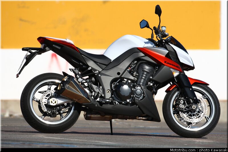 kawasaki_z1000_2010_0018