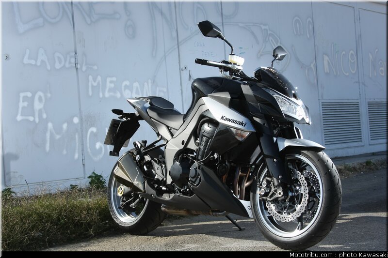 kawasaki_z1000_2010_0024