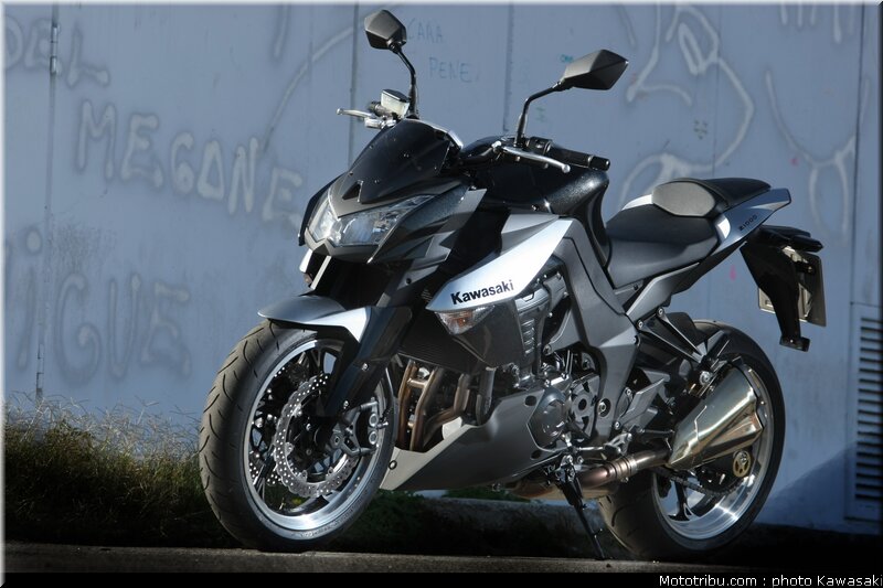 kawasaki_z1000_2010_0025