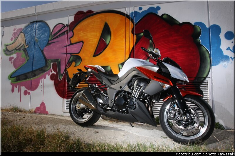 kawasaki_z1000_2010_0033