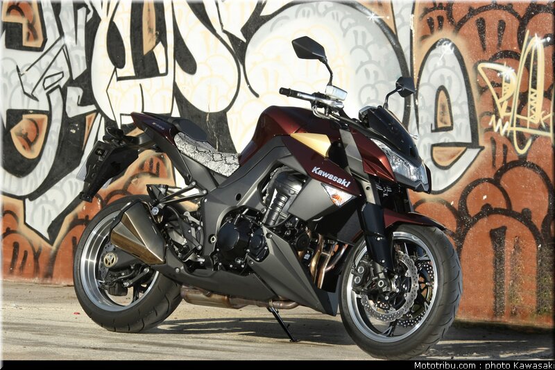 kawasaki_z1000_2010_0036