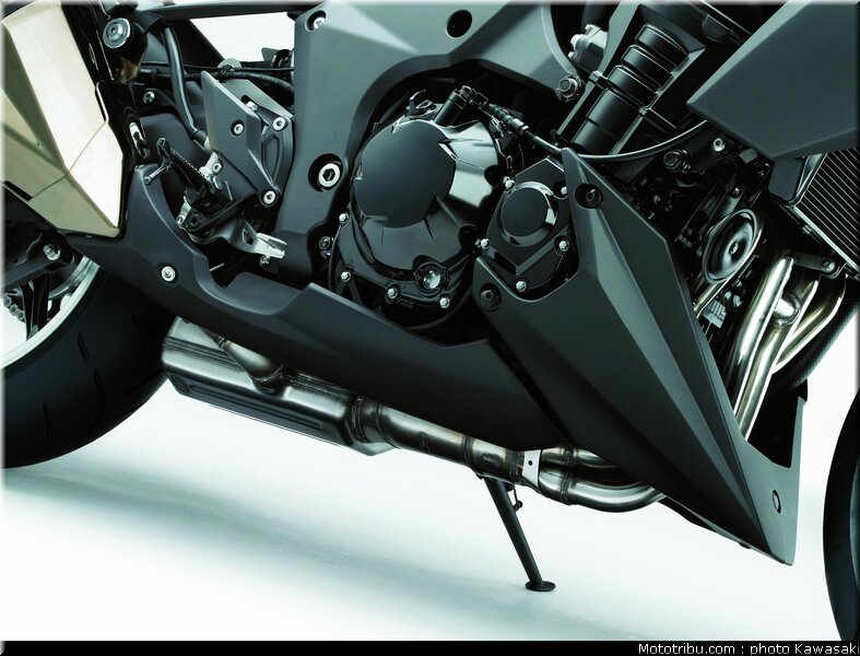 kawasaki_z1000_2010_0090
