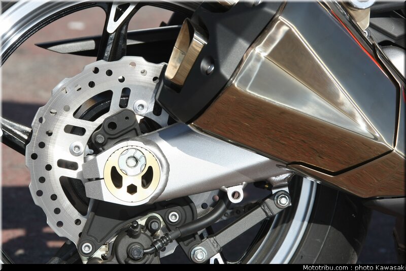 kawasaki_z1000_2010_0120
