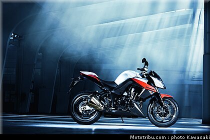 kawasaki_z1000_2010_0006.jpg