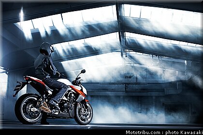 kawasaki_z1000_2010_0008.jpg