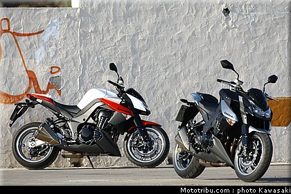 kawasaki_z1000_2010_0015.jpg