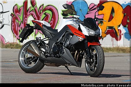 kawasaki_z1000_2010_0017.jpg