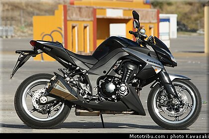 kawasaki_z1000_2010_0028.jpg