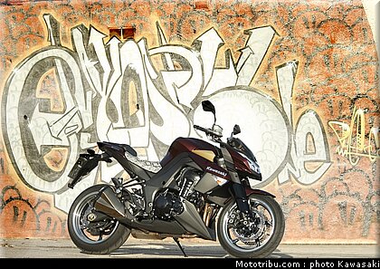 kawasaki_z1000_2010_0041.jpg