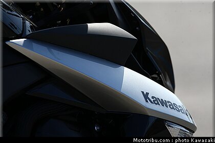 kawasaki_z1000_2010_0056.jpg