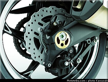 kawasaki_z1000_2010_0116.jpg