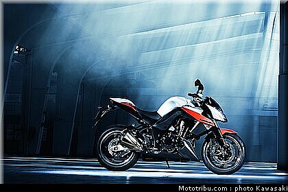 kawasaki_z1000_2010_0006.jpg