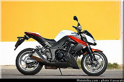 kawasaki_z1000_2010_0010.jpg
