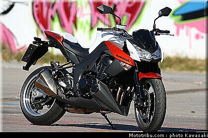 kawasaki_z1000_2010_0011.jpg