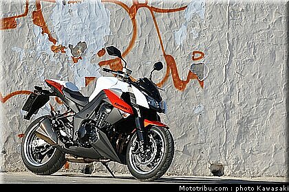 kawasaki_z1000_2010_0020.jpg