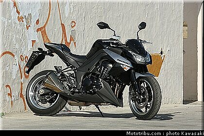 kawasaki_z1000_2010_0027.jpg