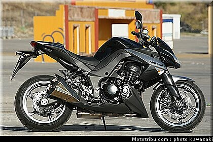 kawasaki_z1000_2010_0028.jpg