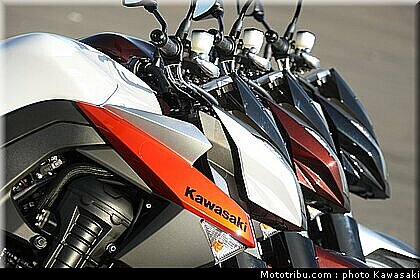 kawasaki_z1000_2010_0044.jpg