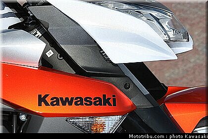 kawasaki_z1000_2010_0049.jpg
