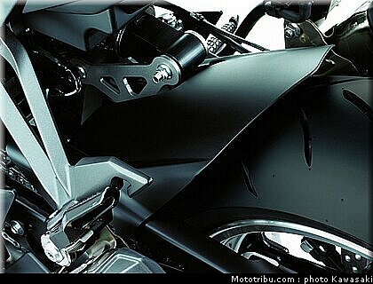 kawasaki_z1000_2010_0095.jpg