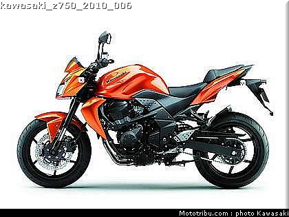 kawasaki_z750_2010_006.jpg