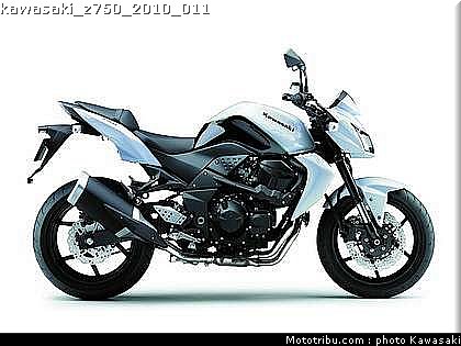 kawasaki_z750_2010_011.jpg