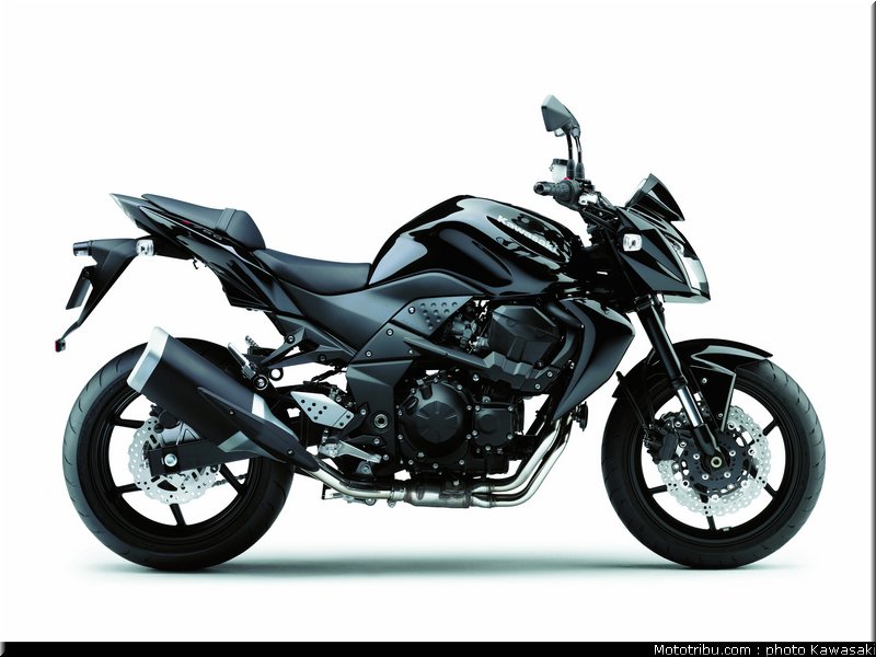 kawasaki_z750_2010_005