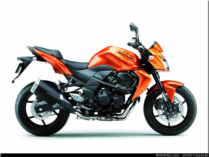 kawasaki_z750_2010_008