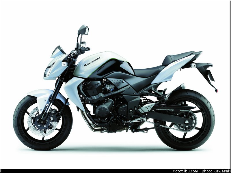 kawasaki_z750_2010_009