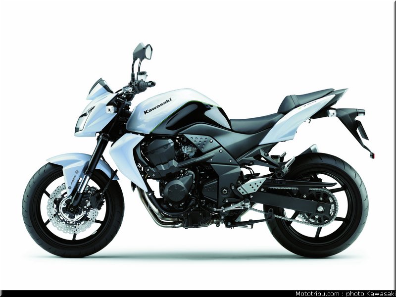 kawasaki_z750_abs_2010_007