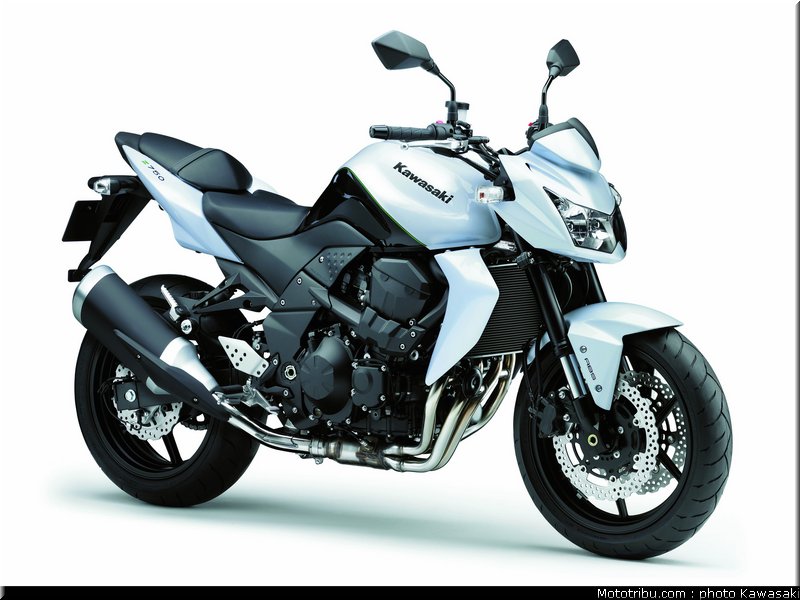 kawasaki_z750_abs_2010_008