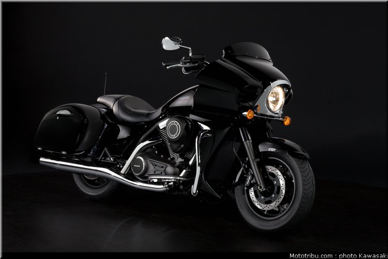 kawasaki_1700_voyager_custom_2011_2