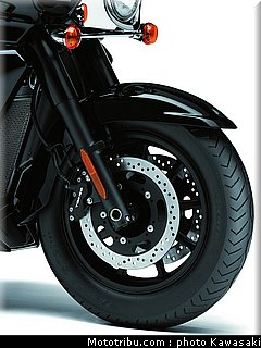 kawasaki_1700_voyager_custom_2011_15.jpg