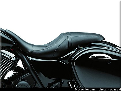 kawasaki_1700_voyager_custom_2011_20.jpg
