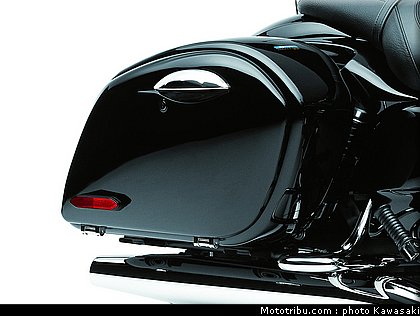 kawasaki_1700_voyager_custom_2011_21.jpg