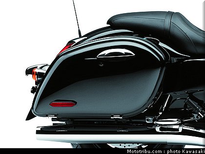 kawasaki_1700_voyager_custom_2011_22.jpg