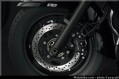 kawasaki_1700_voyager_custom_2011_26.jpg