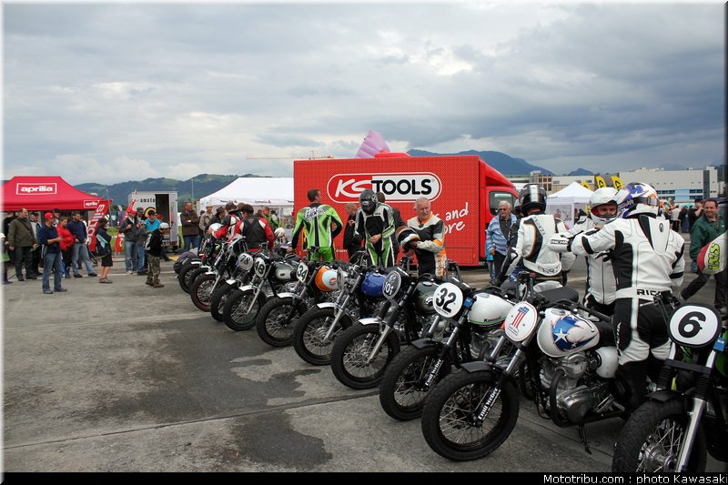 kawasaki_coupe_w800_gentlemen_2011_012