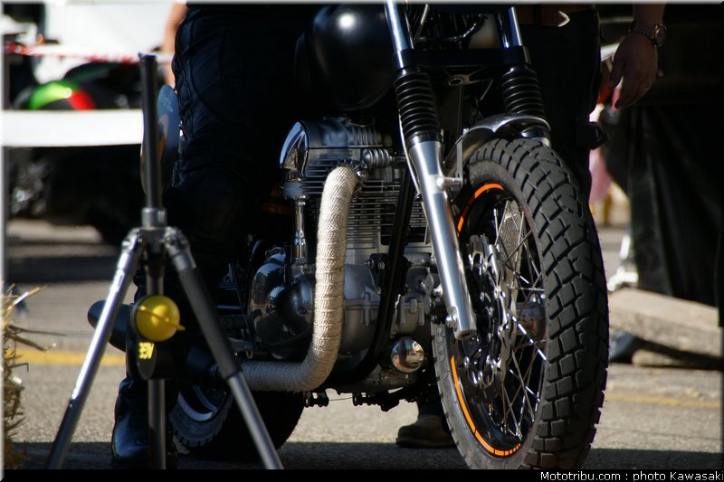kawasaki_coupe_w800_gentlemen_2011_022