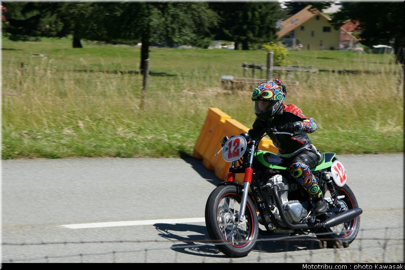 kawasaki_coupe_w800_gentlemen_2011_036
