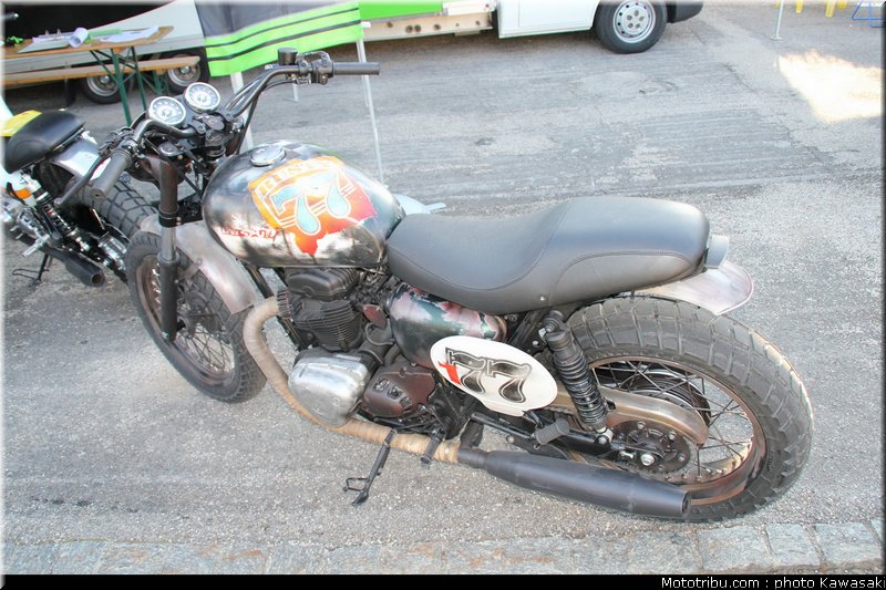 kawasaki_coupe_w800_gentlemen_2011_046