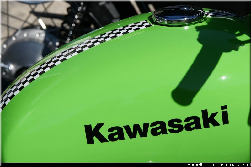 kawasaki_coupe_w800_gentlemen_2011_053