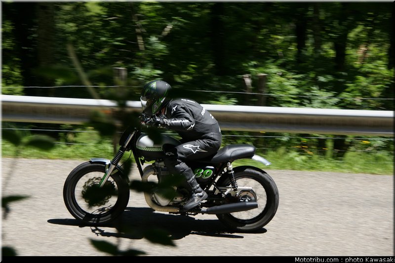 kawasaki_coupe_w800_gentlemen_2011_062